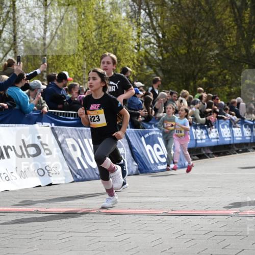 12.04.2026 - 45. Internationalen Wilhelmsburger Insellauf J. Mangold http://msf.ph/oto/9522203 12.04.2026 14:21:40 Ziel 1627, 951, 260, 957, 823, 117, 558, 267, 657, 698, 678, 279, 960 meine-sportfotos.de