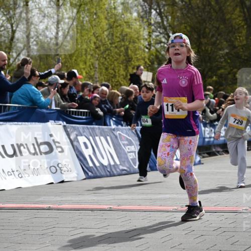 12.04.2026 - 45. Internationalen Wilhelmsburger Insellauf J. Mangold http://msf.ph/oto/9522234 12.04.2026 14:21:47 Ziel 960, 838, 234, 111, 66, 136, 729, 769, 646, 159, 1622, 317, 283, 134, 316, 792 meine-sportfotos.de
