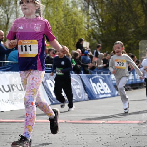 12.04.2026 - 45. Internationalen Wilhelmsburger Insellauf J. Mangold http://msf.ph/oto/9522240 12.04.2026 14:21:48 Ziel 960, 838, 234, 111, 66, 136, 729, 769, 646, 159, 1622, 317, 283, 134, 316, 792, 763 meine-sportfotos.de
