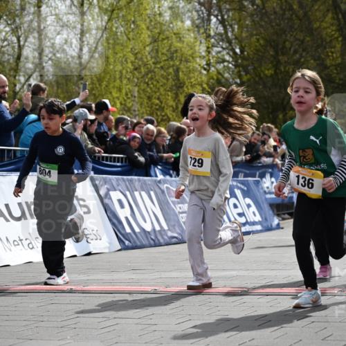 12.04.2026 - 45. Internationalen Wilhelmsburger Insellauf J. Mangold http://msf.ph/oto/9522243 12.04.2026 14:21:48 Ziel 960, 838, 234, 111, 66, 136, 729, 769, 646, 159, 1622, 317, 283, 134, 316, 792, 763 meine-sportfotos.de
