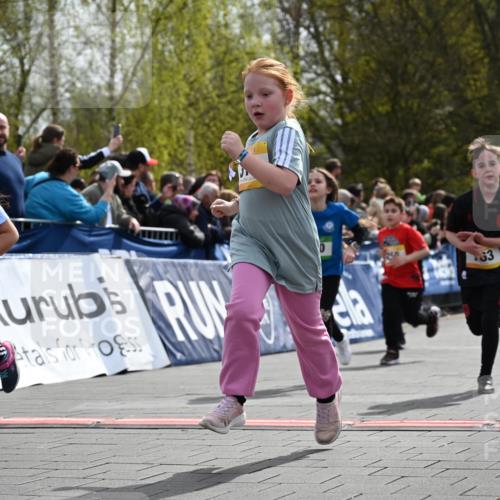12.04.2026 - 45. Internationalen Wilhelmsburger Insellauf J. Mangold http://msf.ph/oto/9522271 12.04.2026 14:21:52 Ziel 136, 729, 769, 646, 159, 1622, 317, 283, 134, 316, 792, 763, 255, 65, 1617, 969, 799, 974, 482, 236 meine-sportfotos.de