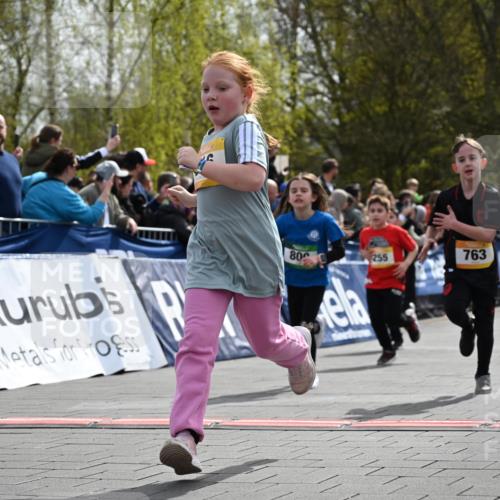 12.04.2026 - 45. Internationalen Wilhelmsburger Insellauf J. Mangold http://msf.ph/oto/9522272 12.04.2026 14:21:52 Ziel 136, 729, 769, 646, 159, 1622, 317, 283, 134, 316, 792, 763, 255, 65, 1617, 969, 799, 974, 482, 236 meine-sportfotos.de