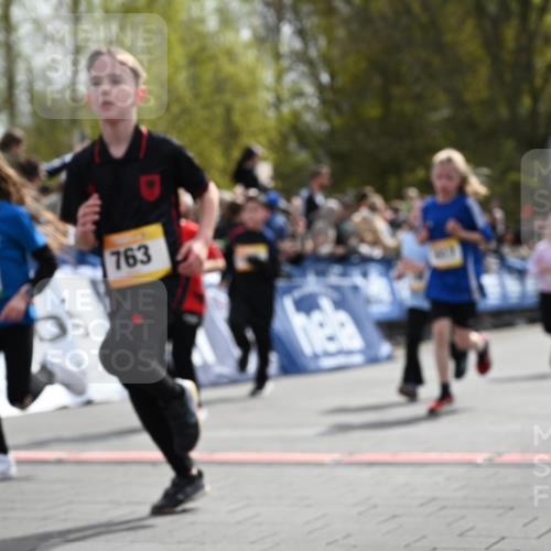 12.04.2026 - 45. Internationalen Wilhelmsburger Insellauf J. Mangold http://msf.ph/oto/9522284 12.04.2026 14:21:53 Ziel 1622, 317, 283, 134, 316, 792, 763, 255, 65, 1617, 969, 799, 974, 482, 236, 810, 488 meine-sportfotos.de