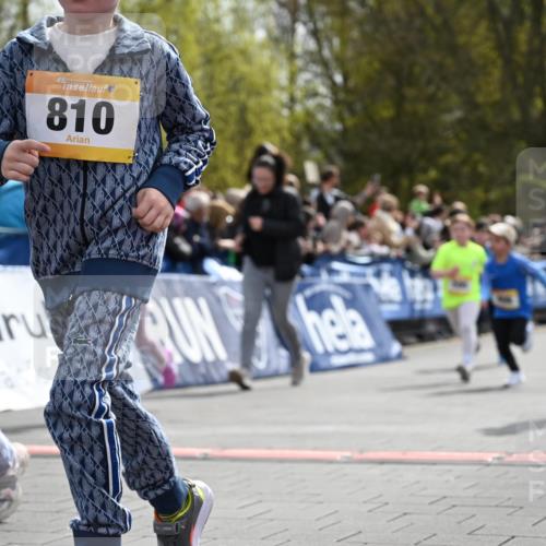 12.04.2026 - 45. Internationalen Wilhelmsburger Insellauf J. Mangold http://msf.ph/oto/9522316 12.04.2026 14:21:58 Ziel 969, 799, 974, 482, 236, 810, 488, 814, 95, 409, 595, 673, 924 meine-sportfotos.de