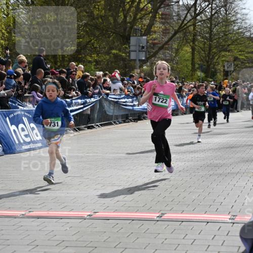 12.04.2026 - 45. Internationalen Wilhelmsburger Insellauf J. Mangold http://msf.ph/oto/9522620 12.04.2026 14:34:22 Ziel 552, 1014, 1731, 1722, 32, 33, 104 meine-sportfotos.de