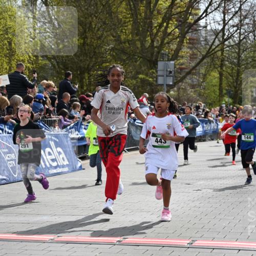 12.04.2026 - 45. Internationalen Wilhelmsburger Insellauf J. Mangold http://msf.ph/oto/9522755 12.04.2026 14:34:40 Ziel 27, 332, 305, 853, 28, 146, 841, 1076, 1711, 443, 291, 144, 995, 590, 436, 110, 524, 660, 843, 815, 423 meine-sportfotos.de