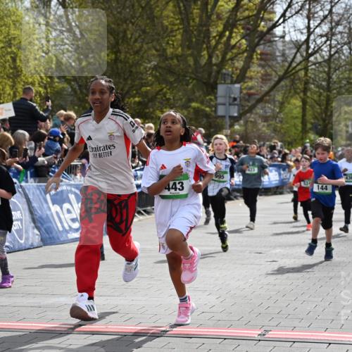 12.04.2026 - 45. Internationalen Wilhelmsburger Insellauf J. Mangold http://msf.ph/oto/9522759 12.04.2026 14:34:40 Ziel 27, 332, 305, 853, 28, 146, 841, 1076, 1711, 443, 291, 144, 995, 590, 436, 110, 524, 660, 843, 815, 423 meine-sportfotos.de