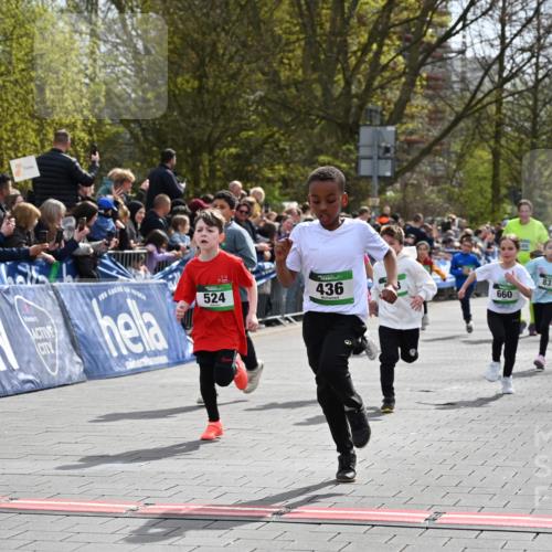 12.04.2026 - 45. Internationalen Wilhelmsburger Insellauf J. Mangold http://msf.ph/oto/9522779 12.04.2026 14:34:43 Ziel 443, 291, 144, 995, 590, 436, 110, 524, 660, 843, 815, 423, 16, 837, 311, 589, 808, 1720 meine-sportfotos.de