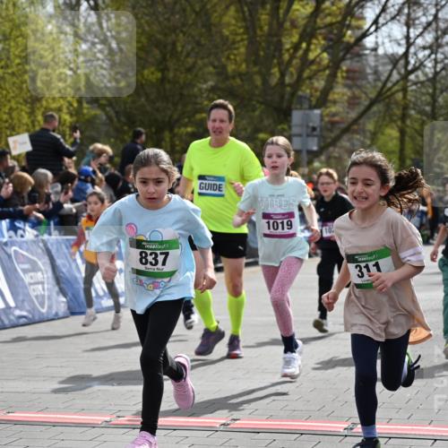 12.04.2026 - 45. Internationalen Wilhelmsburger Insellauf J. Mangold http://msf.ph/oto/9522811 12.04.2026 14:34:46 Ziel 436, 110, 524, 660, 843, 815, 423, 16, 837, 311, 589, 808, 1720, 538 meine-sportfotos.de