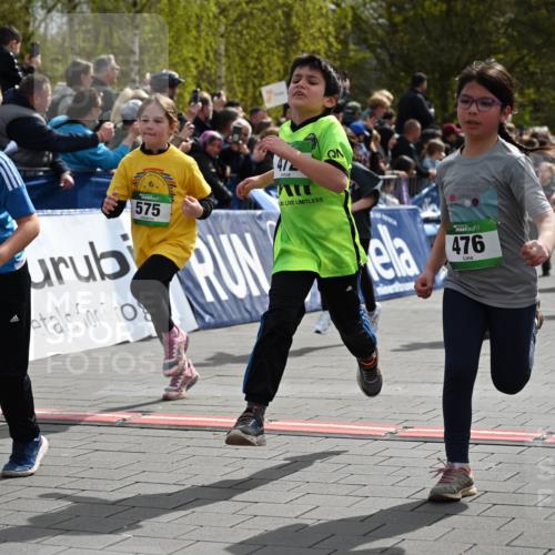 12.04.2026 - 45. Internationalen Wilhelmsburger Insellauf J. Mangold http://msf.ph/oto/9522863 12.04.2026 14:34:58 Ziel 519, 999, 622, 471, 356, 47, 1021, 485, 489, 1016, 122, 476, 472, 575, 287, 326, 464, 1706, 346, 1726, 556, 840, 864, 288, 1725 meine-sportfotos.de