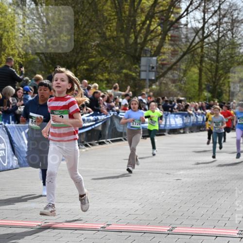 12.04.2026 - 45. Internationalen Wilhelmsburger Insellauf J. Mangold http://msf.ph/oto/9523047 12.04.2026 14:35:29 Ziel 1017, 1717, 312, 340, 848, 1728, 474, 484, 137, 582 meine-sportfotos.de