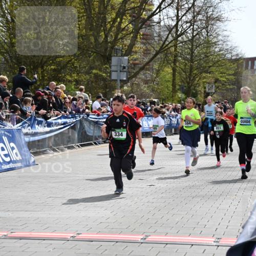 12.04.2026 - 45. Internationalen Wilhelmsburger Insellauf J. Mangold http://msf.ph/oto/9523079 12.04.2026 14:35:33 Ziel 312, 340, 848, 1728, 474, 484, 137, 582, 334, 514, 594, 680, 851 meine-sportfotos.de