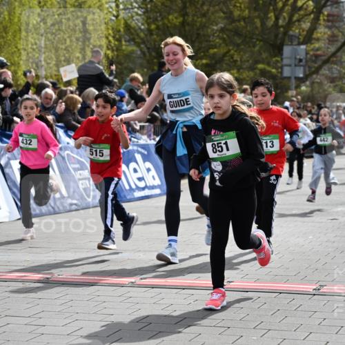 12.04.2026 - 45. Internationalen Wilhelmsburger Insellauf J. Mangold http://msf.ph/oto/9523081 12.04.2026 14:35:38 Ziel 334, 514, 594, 680, 851, 515, 432, 513, 442, 603, 364, 425, 813, 674, 1724 meine-sportfotos.de