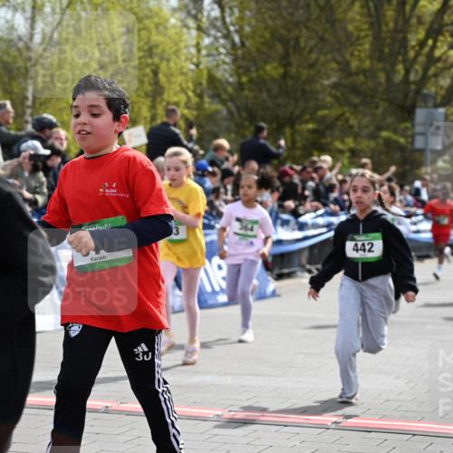 12.04.2026 - 45. Internationalen Wilhelmsburger Insellauf J. Mangold http://msf.ph/oto/9523095 12.04.2026 14:35:39 Ziel 514, 594, 680, 851, 515, 432, 513, 442, 603, 364, 425, 813, 674, 1724, 118, 322, 525 meine-sportfotos.de