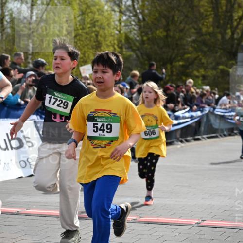 12.04.2026 - 45. Internationalen Wilhelmsburger Insellauf J. Mangold http://msf.ph/oto/9523137 12.04.2026 14:35:47 Ziel 118, 322, 525, 77, 549, 1729, 606, 13, 850, 481, 81 meine-sportfotos.de