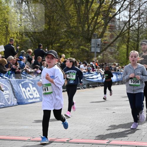12.04.2026 - 45. Internationalen Wilhelmsburger Insellauf J. Mangold http://msf.ph/oto/9523235 12.04.2026 14:36:03 Ziel 344, 90, 1732, 847, 641, 1056, 411, 93, 148 meine-sportfotos.de