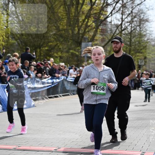 12.04.2026 - 45. Internationalen Wilhelmsburger Insellauf J. Mangold http://msf.ph/oto/9523241 12.04.2026 14:36:04 Ziel 1732, 847, 641, 1056, 411, 93, 148, 1710, 863 meine-sportfotos.de