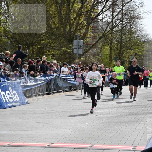 12.04.2026 - 45. Internationalen Wilhelmsburger Insellauf J. Mangold http://msf.ph/oto/9523263 12.04.2026 14:36:10 Ziel 93, 148, 1710, 863, 820, 328, 1025, 360, 325 meine-sportfotos.de