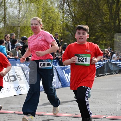 12.04.2026 - 45. Internationalen Wilhelmsburger Insellauf J. Mangold http://msf.ph/oto/9523325 12.04.2026 14:36:21 Ziel 1024, 517, 521, 817, 1022 meine-sportfotos.de