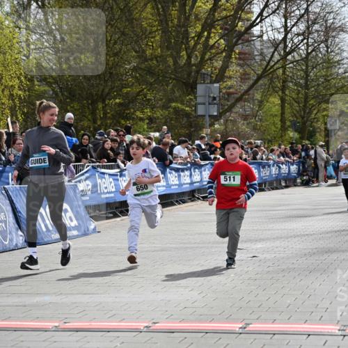 12.04.2026 - 45. Internationalen Wilhelmsburger Insellauf J. Mangold http://msf.ph/oto/9523459 12.04.2026 14:36:57 Ziel 644, 511, 650, 689 meine-sportfotos.de