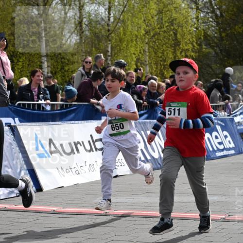 12.04.2026 - 45. Internationalen Wilhelmsburger Insellauf J. Mangold http://msf.ph/oto/9523475 12.04.2026 14:36:58 Ziel 644, 511, 650, 689 meine-sportfotos.de