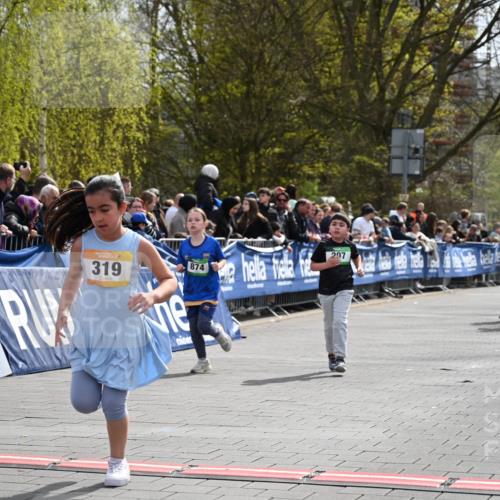 12.04.2026 - 45. Internationalen Wilhelmsburger Insellauf J. Mangold http://msf.ph/oto/9523514 12.04.2026 14:37:09 Ziel 92, 874, 297 meine-sportfotos.de