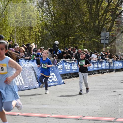 12.04.2026 - 45. Internationalen Wilhelmsburger Insellauf J. Mangold http://msf.ph/oto/9523518 12.04.2026 14:37:10 Ziel 92, 874, 297 meine-sportfotos.de