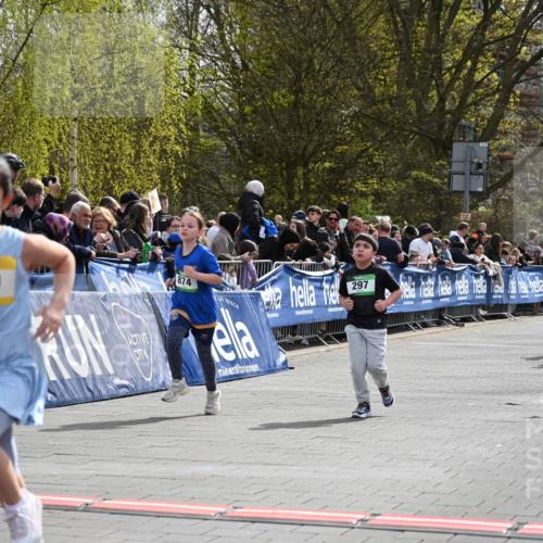 12.04.2026 - 45. Internationalen Wilhelmsburger Insellauf J. Mangold http://msf.ph/oto/9523519 12.04.2026 14:37:10 Ziel 92, 874, 297 meine-sportfotos.de
