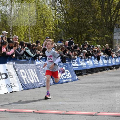 12.04.2026 - 45. Internationalen Wilhelmsburger Insellauf J. Mangold http://msf.ph/oto/9523610 12.04.2026 14:48:26 Ziel 1835, 1824 meine-sportfotos.de