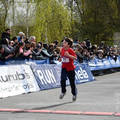 12.04.2026 - 45. Internationalen Wilhelmsburger Insellauf J. Mangold http://msf.ph/oto/9523630 12.04.2026 14:48:35 Ziel 71, 1838, 1068, 599, 18 meine-sportfotos.de