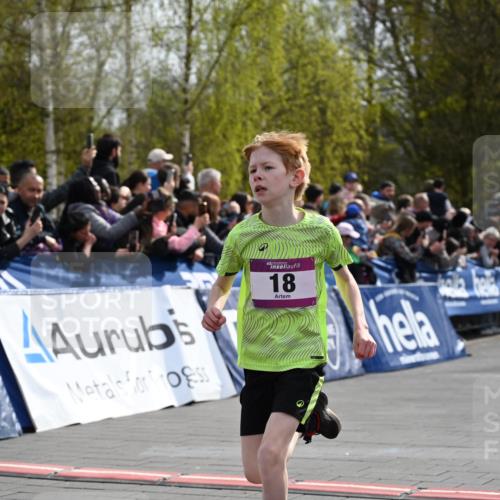 12.04.2026 - 45. Internationalen Wilhelmsburger Insellauf J. Mangold http://msf.ph/oto/9523660 12.04.2026 14:48:39 Ziel 71, 1838, 1068, 599, 18, 382 meine-sportfotos.de