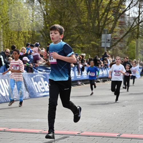 12.04.2026 - 45. Internationalen Wilhelmsburger Insellauf J. Mangold http://msf.ph/oto/9524016 12.04.2026 14:49:40 Ziel 602, 627, 458, 161, 542, 1842, 894, 882, 652, 1818, 867, 377, 879, 1839, 401, 1812, 106 meine-sportfotos.de