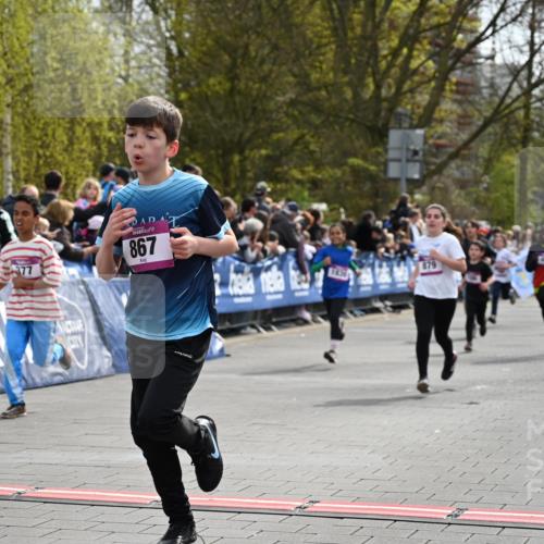 12.04.2026 - 45. Internationalen Wilhelmsburger Insellauf J. Mangold http://msf.ph/oto/9524018 12.04.2026 14:49:41 Ziel 458, 161, 542, 1842, 894, 882, 652, 1818, 867, 377, 879, 1839, 401, 1812, 106, 169, 1 meine-sportfotos.de