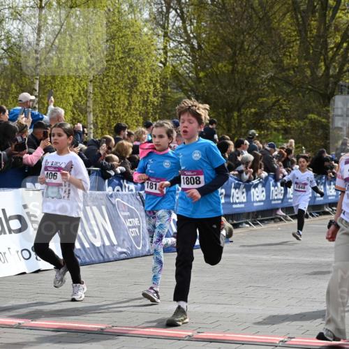 12.04.2026 - 45. Internationalen Wilhelmsburger Insellauf J. Mangold http://msf.ph/oto/9524062 12.04.2026 14:49:47 Ziel 401, 1812, 106, 169, 1, 1813, 497, 1808, 406, 1811, 367, 1830, 1848, 439 meine-sportfotos.de