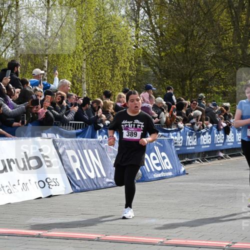 12.04.2026 - 45. Internationalen Wilhelmsburger Insellauf J. Mangold http://msf.ph/oto/9524083 12.04.2026 14:49:53 Ziel 1830, 1848, 439, 389, 1821, 857, 872, 402, 451, 608 meine-sportfotos.de