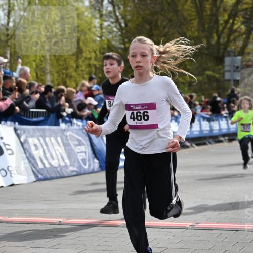 12.04.2026 - 45. Internationalen Wilhelmsburger Insellauf J. Mangold http://msf.ph/oto/9524104 12.04.2026 14:49:58 Ziel 1821, 857, 872, 402, 451, 608, 466, 878, 849, 861, 875, 572, 336, 1036, 1847, 400, 672 meine-sportfotos.de