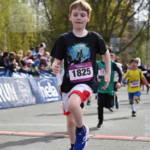12.04.2026 - 45. Internationalen Wilhelmsburger Insellauf J. Mangold http://msf.ph/oto/9524151 12.04.2026 14:50:08 Ziel 898, 1039, 901, 131, 1061, 624, 1825, 141, 164, 113, 1845, 1849, 1810, 352, 902, 1814, 860, 854, 885, 1801, 138, 355, 856 meine-sportfotos.de