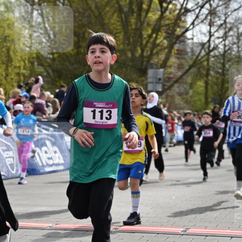 12.04.2026 - 45. Internationalen Wilhelmsburger Insellauf J. Mangold http://msf.ph/oto/9524158 12.04.2026 14:50:09 Ziel 898, 1039, 901, 131, 1061, 624, 1825, 141, 164, 113, 1845, 1849, 1810, 352, 902, 1814, 860, 854, 885, 1801, 138, 355, 856, 1038, 516, 445 meine-sportfotos.de