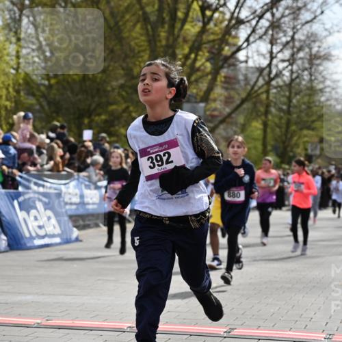 12.04.2026 - 45. Internationalen Wilhelmsburger Insellauf J. Mangold http://msf.ph/oto/9524296 12.04.2026 14:50:35 Ziel 883, 452, 1834, 491, 426, 392, 880, 151, 1035, 330, 362, 865 meine-sportfotos.de