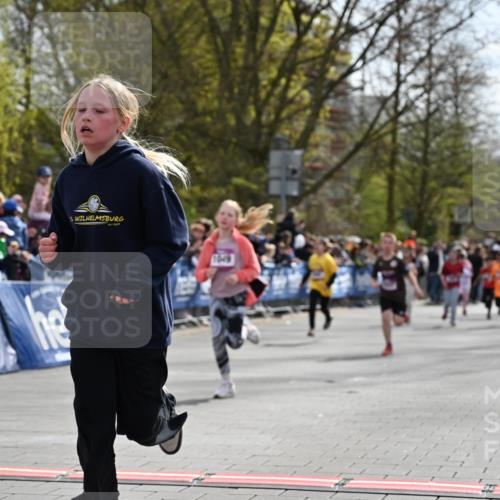 12.04.2026 - 45. Internationalen Wilhelmsburger Insellauf J. Mangold http://msf.ph/oto/9524337 12.04.2026 14:50:43 Ziel 362, 865, 1844, 98, 22, 654, 420, 877, 1049, 1837, 609, 331 meine-sportfotos.de