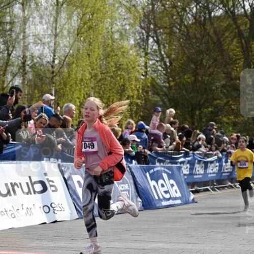 12.04.2026 - 45. Internationalen Wilhelmsburger Insellauf J. Mangold http://msf.ph/oto/9524349 12.04.2026 14:50:45 Ziel 98, 22, 654, 420, 877, 1049, 1837, 609, 331, 626, 895, 357 meine-sportfotos.de
