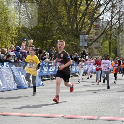 12.04.2026 - 45. Internationalen Wilhelmsburger Insellauf J. Mangold http://msf.ph/oto/9524351 12.04.2026 14:50:46 Ziel 654, 420, 877, 1049, 1837, 609, 331, 626, 895, 357, 889, 408, 351 meine-sportfotos.de
