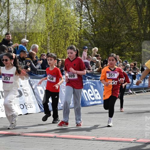 12.04.2026 - 45. Internationalen Wilhelmsburger Insellauf J. Mangold http://msf.ph/oto/9524376 12.04.2026 14:50:50 Ziel 1837, 609, 331, 626, 895, 357, 889, 408, 351, 893, 455, 388 meine-sportfotos.de