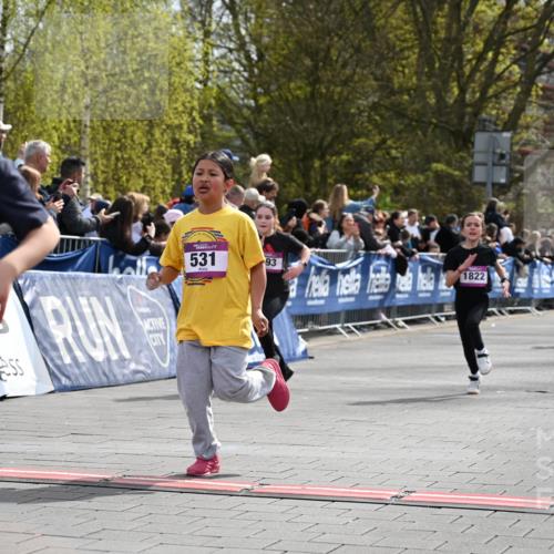 12.04.2026 - 45. Internationalen Wilhelmsburger Insellauf J. Mangold http://msf.ph/oto/9524405 12.04.2026 14:50:58 Ziel 663, 359, 858, 531, 493, 1822, 495, 1041 meine-sportfotos.de