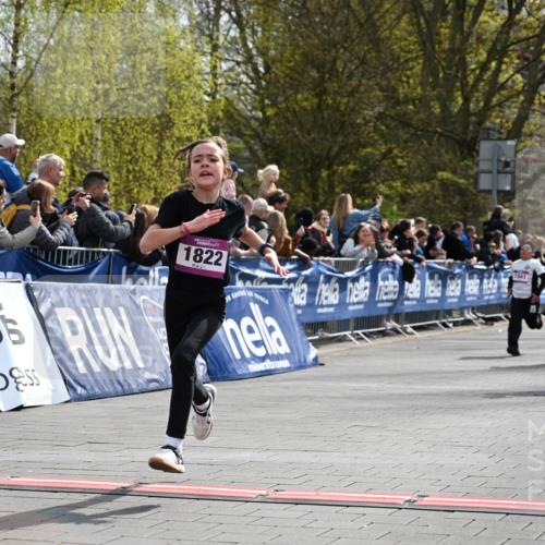 12.04.2026 - 45. Internationalen Wilhelmsburger Insellauf J. Mangold http://msf.ph/oto/9524412 12.04.2026 14:50:59 Ziel 663, 359, 858, 531, 493, 1822, 495, 1041, 1052, 116 meine-sportfotos.de