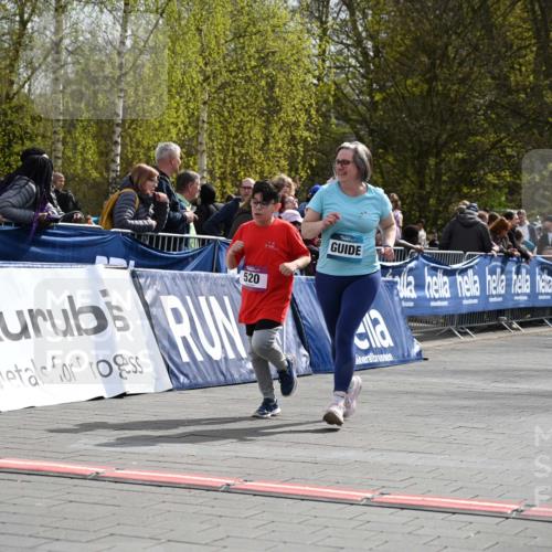 12.04.2026 - 45. Internationalen Wilhelmsburger Insellauf J. Mangold http://msf.ph/oto/9524628 12.04.2026 14:52:00 Ziel 520, 350, 892, 490, 114 meine-sportfotos.de