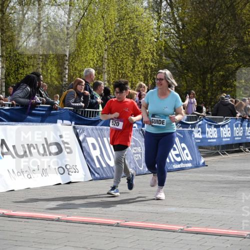 12.04.2026 - 45. Internationalen Wilhelmsburger Insellauf J. Mangold http://msf.ph/oto/9524630 12.04.2026 14:52:00 Ziel 520, 350, 892, 490, 114 meine-sportfotos.de