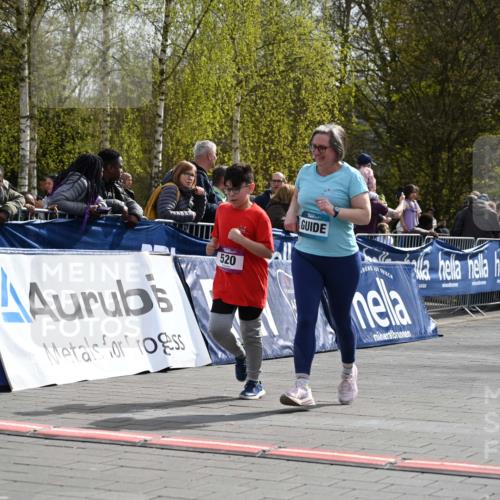 12.04.2026 - 45. Internationalen Wilhelmsburger Insellauf J. Mangold http://msf.ph/oto/9524632 12.04.2026 14:52:00 Ziel 520, 350, 892, 490, 114 meine-sportfotos.de