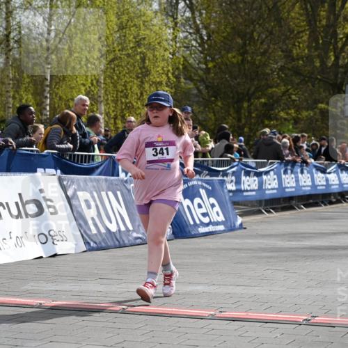12.04.2026 - 45. Internationalen Wilhelmsburger Insellauf J. Mangold http://msf.ph/oto/9524663 12.04.2026 14:52:08 Ziel 114, 341 meine-sportfotos.de