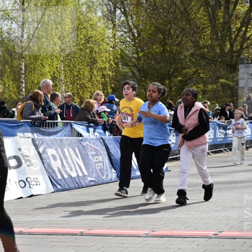 12.04.2026 - 45. Internationalen Wilhelmsburger Insellauf J. Mangold http://msf.ph/oto/9524691 12.04.2026 14:52:19 Ziel 349, 581 meine-sportfotos.de